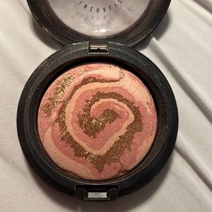 MAC cosmetics MSF in Light Year -Limited Edition